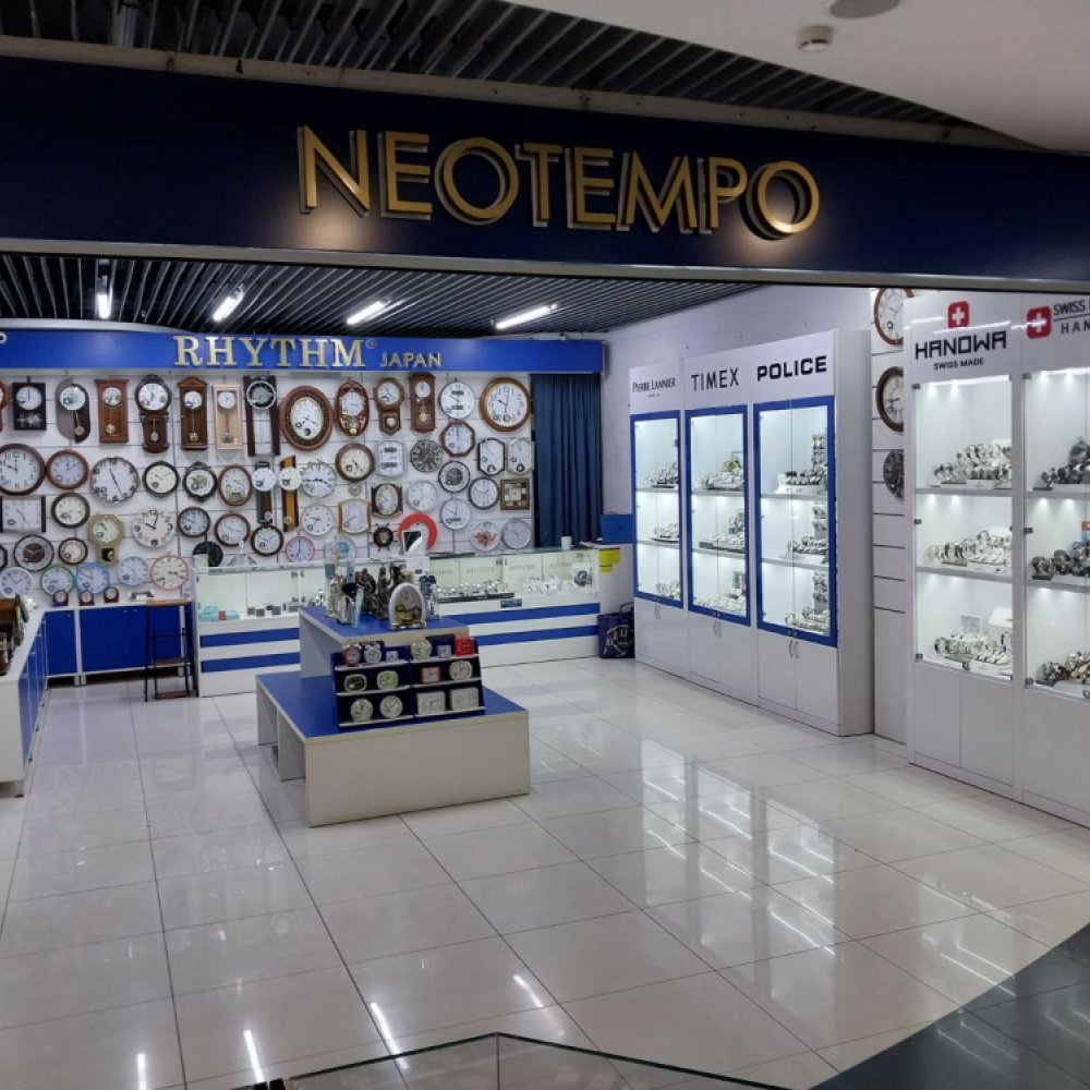 Magazin NEOTEMPO în centrul comercial Grand Hall